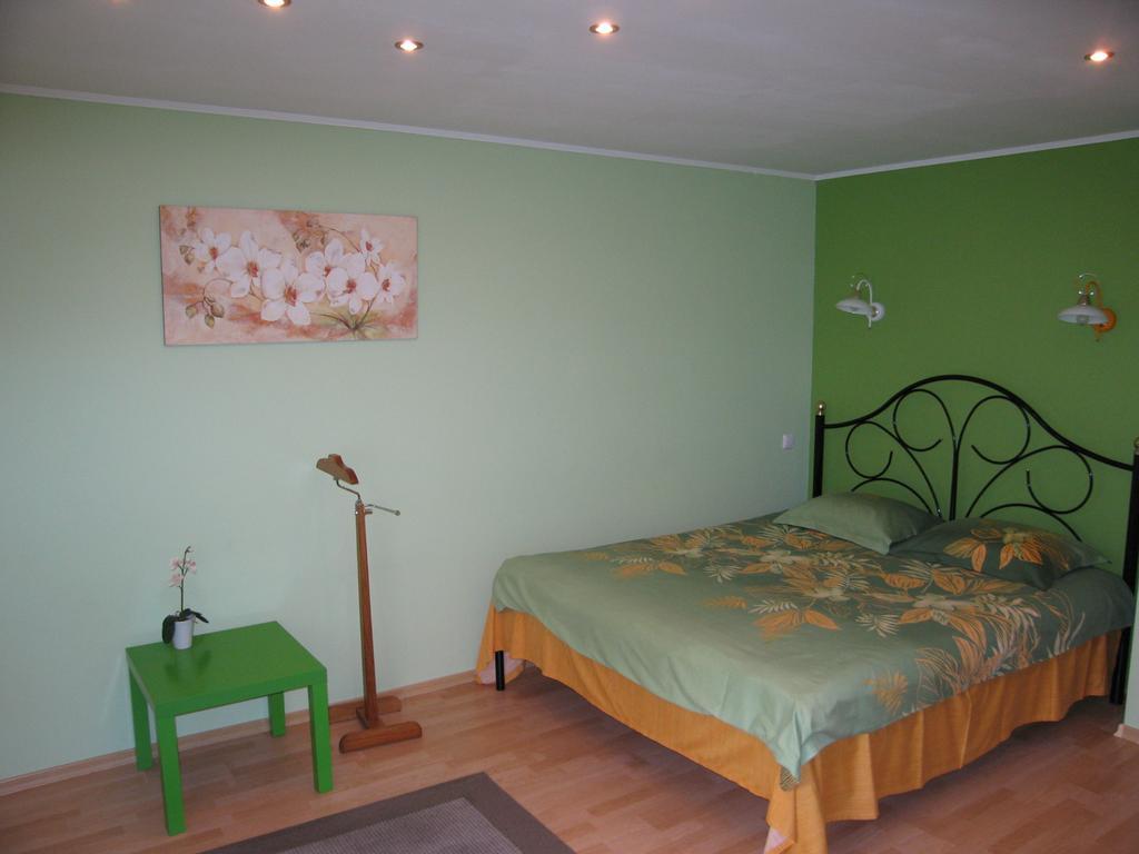 Hotel Service Predslava On Antonovicha Street Kijów Pokój zdjęcie
