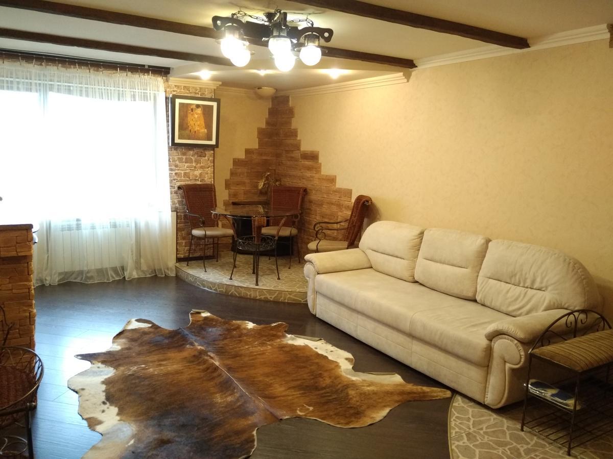 Hotel Service Predslava On Antonovicha Street Kijów Zewnętrze zdjęcie