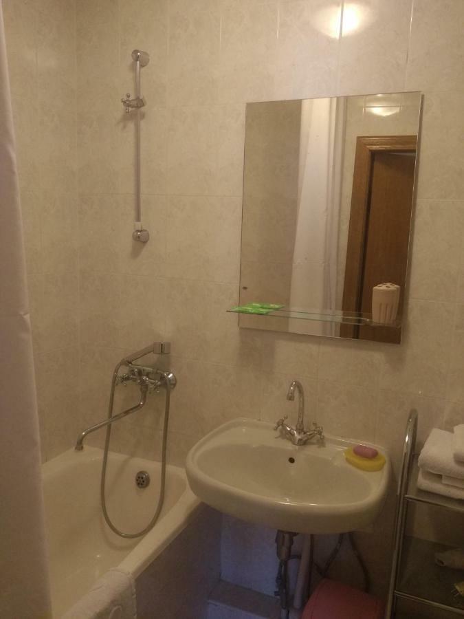 Hotel Service Predslava On Antonovicha Street Kijów Zewnętrze zdjęcie